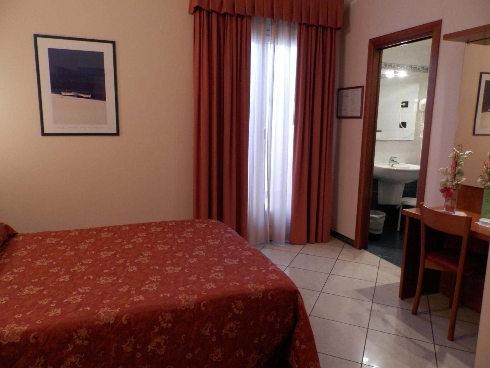 Hotel Stazione Livorno Exterior foto
