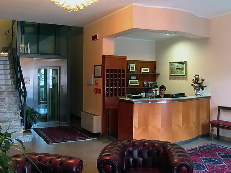 Hotel Stazione Livorno Exterior foto